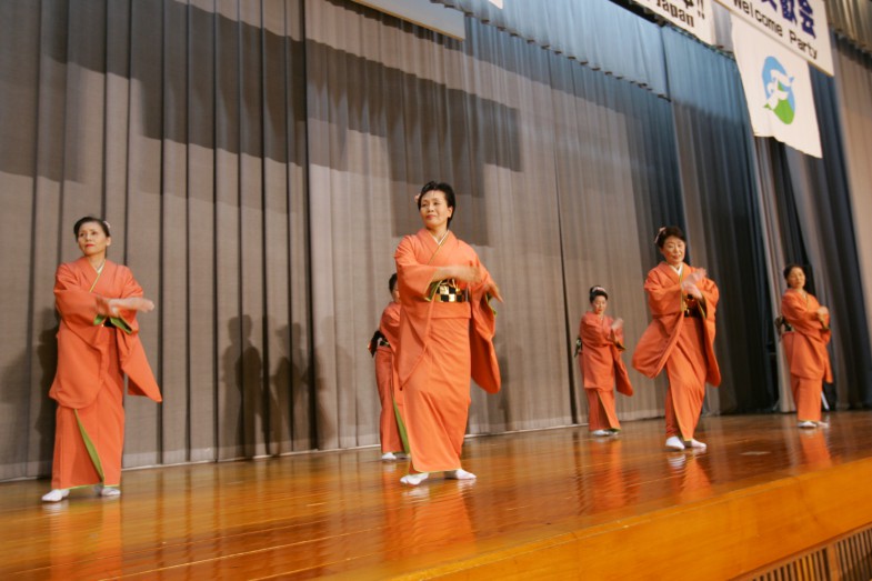 Japanese dance